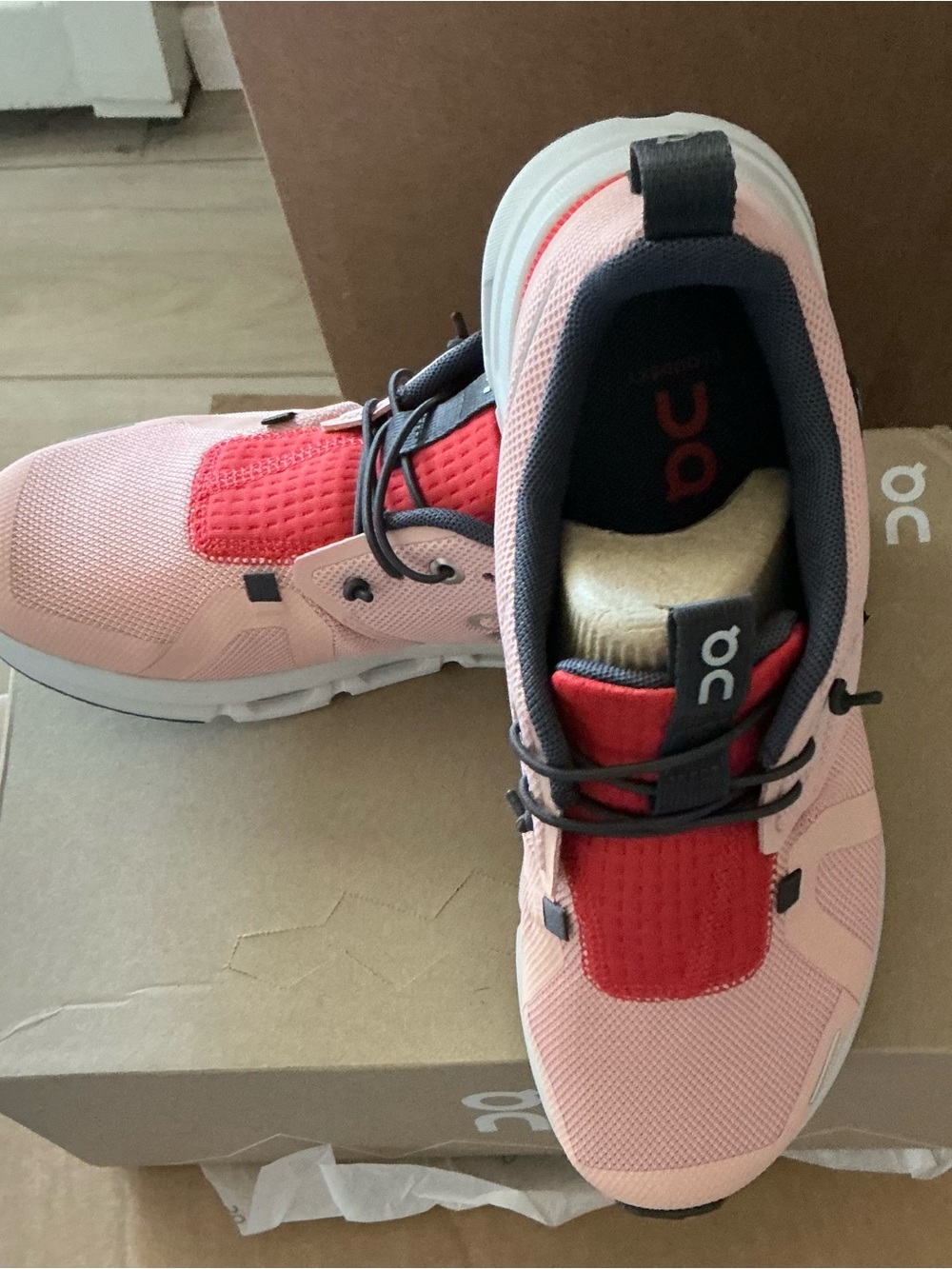ON Running Kids Pink and Red Lightweight Sneakers